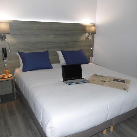 Hotel Le Circuit Le Mans Eksteriør billede