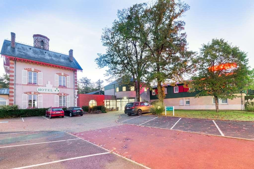 Hotel Le Circuit Le Mans Eksteriør billede