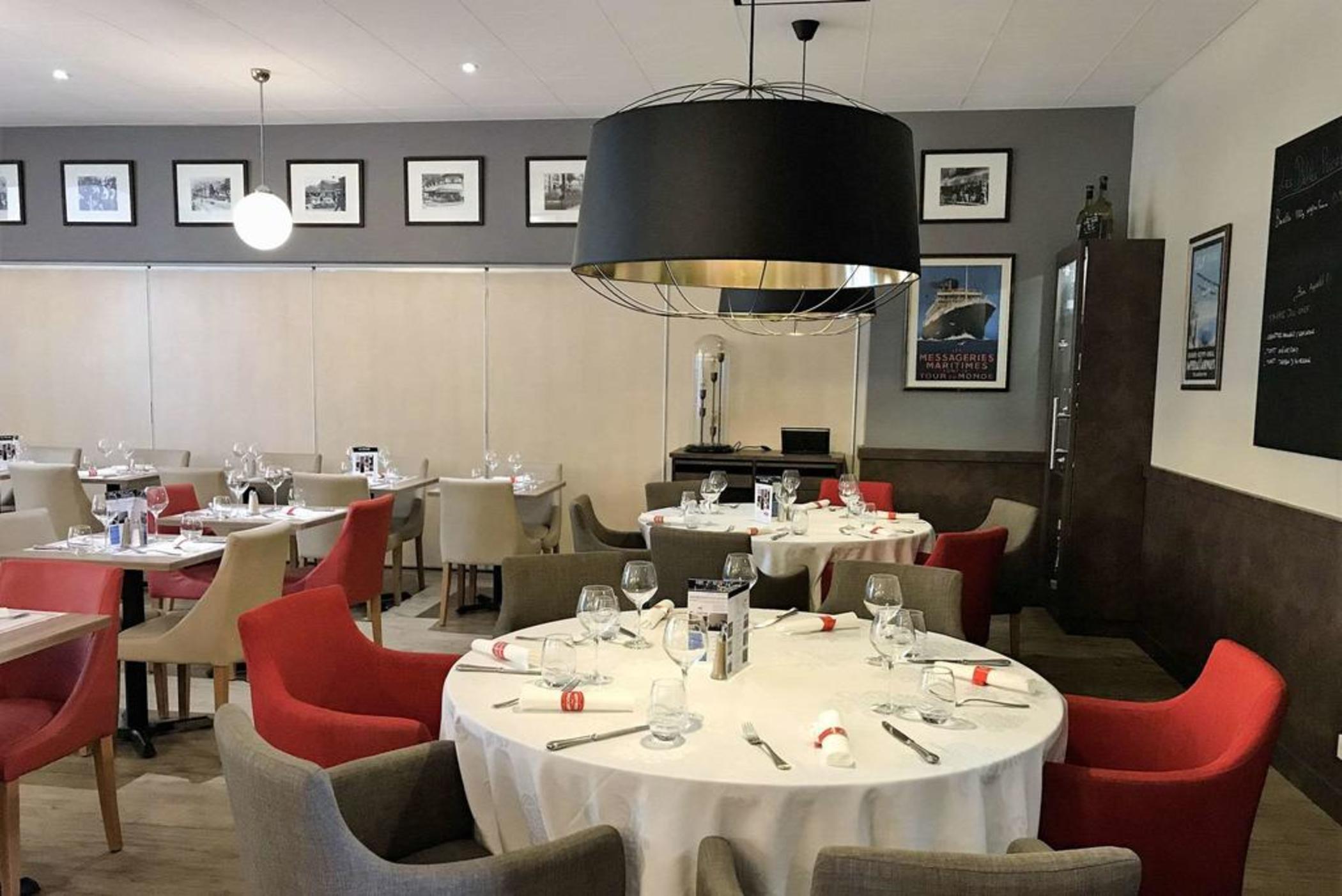 Hotel Le Circuit Le Mans Eksteriør billede